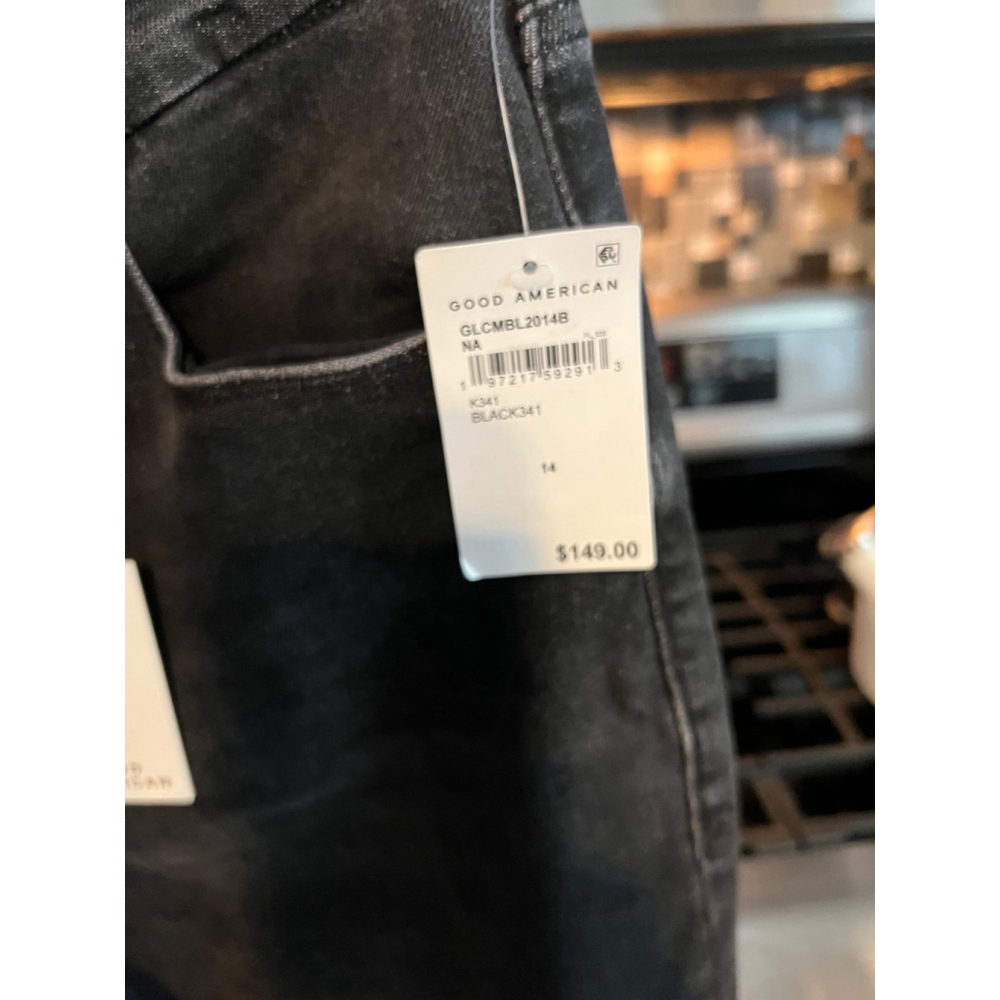 NWT GOOD AMERICAN Good Legs Black Crop Mini Boot Jeans - Picture 5 of 8